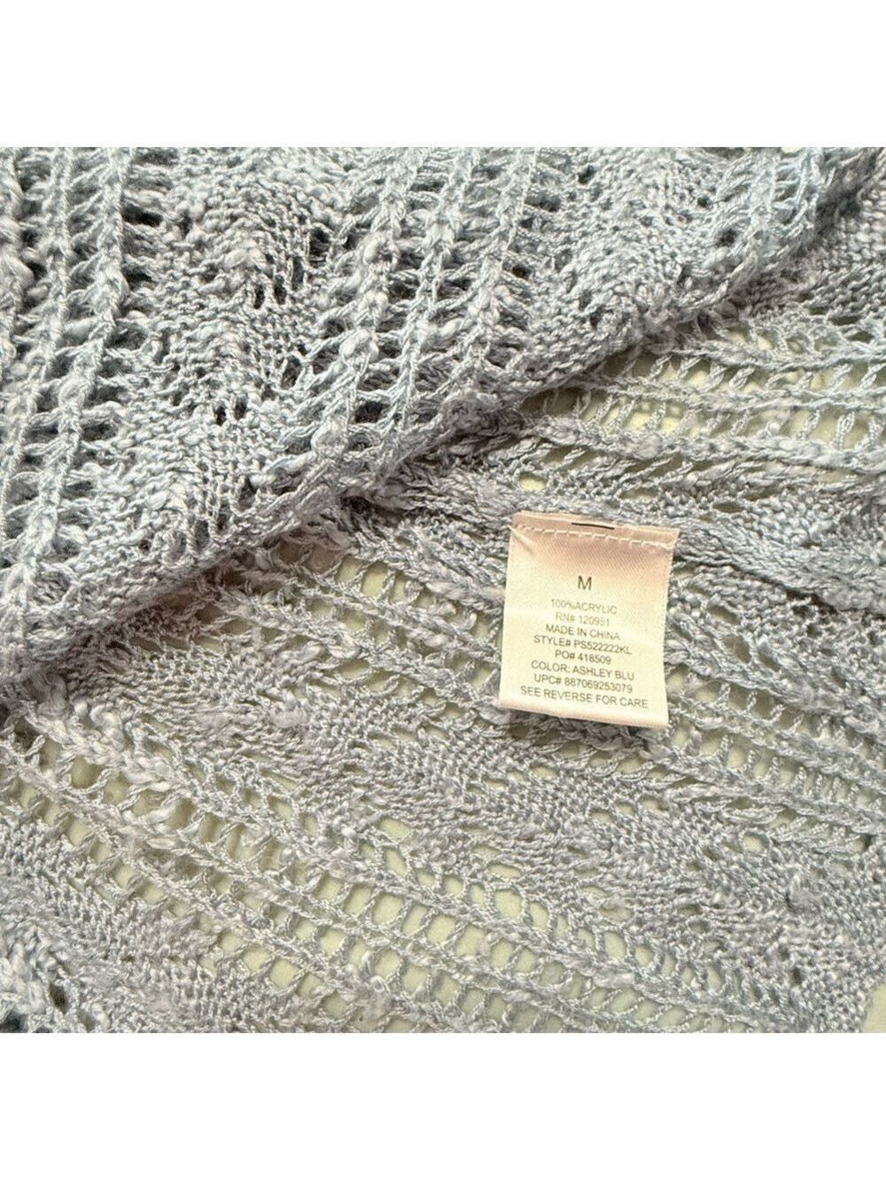 Pink Republic Women’s Blue Sleeveless Crocheted Top. Size M - Picture 6 of 6